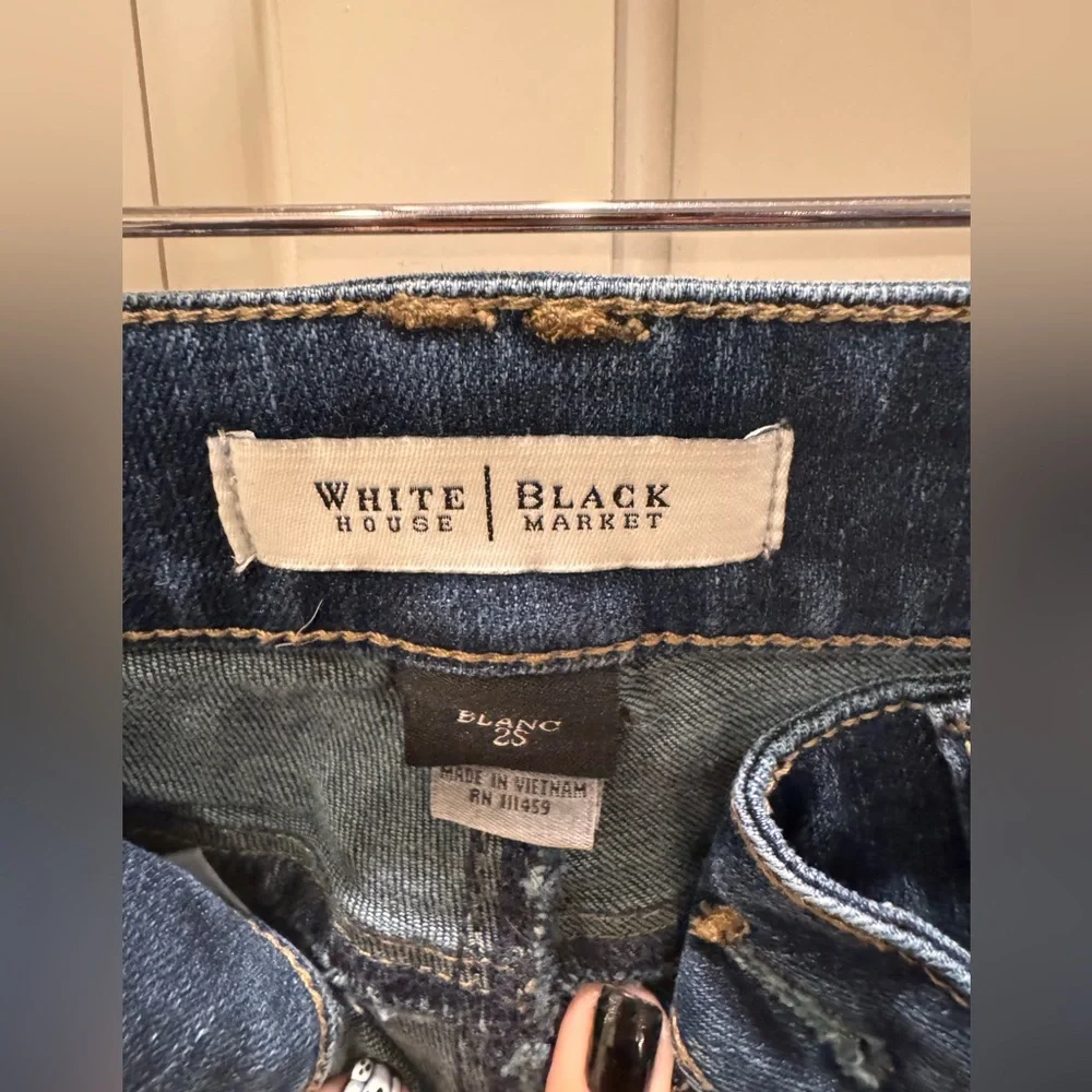 White House Black Market Dark Blue Skinny Jeans - Picture 2 of 3